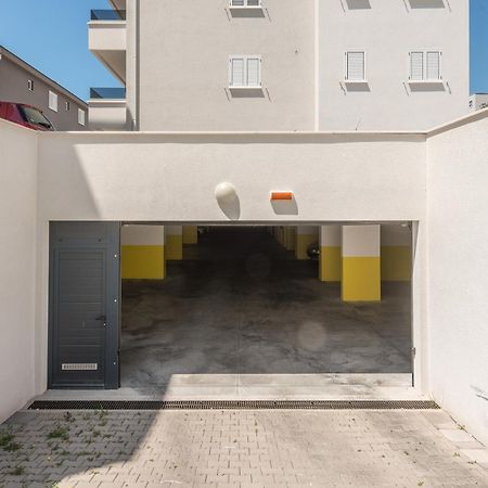 Luxury Apartment Smile-Sea View Makarska Exterior photo