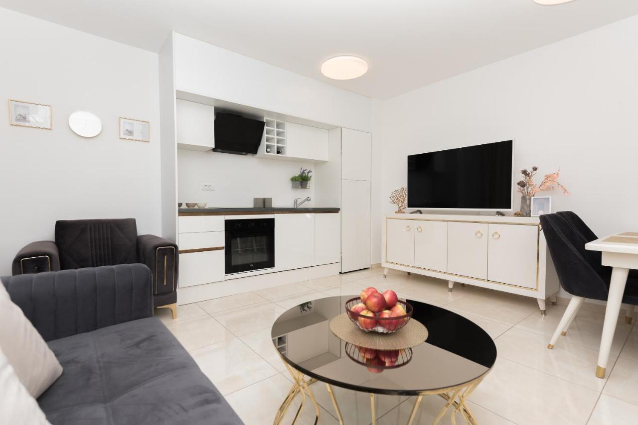 Luxury Apartment Smile-Sea View Makarska Exterior photo